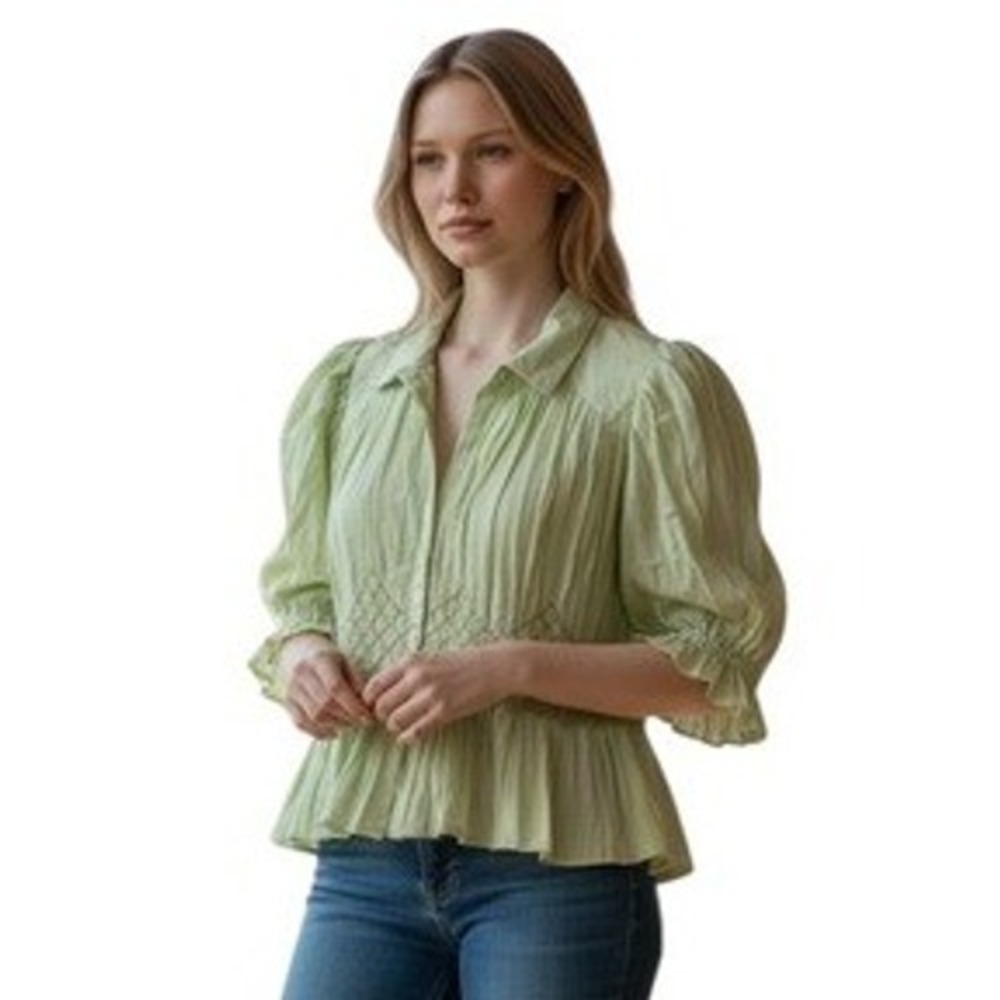 Anthropologie Fairygrunge Women's size Small Puff Sleeve Smocked Crinkle Top